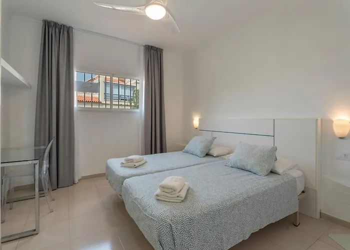 Michelangelo 215 Apartamento *